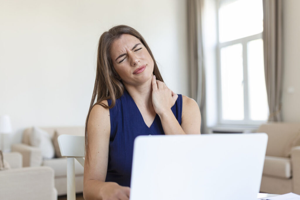 Following a car accident, patients may experience neck pain and can benefit from physiotherapy treatment at Vancouver clinic Cross Roads Physiotherapy & Massage Therapy